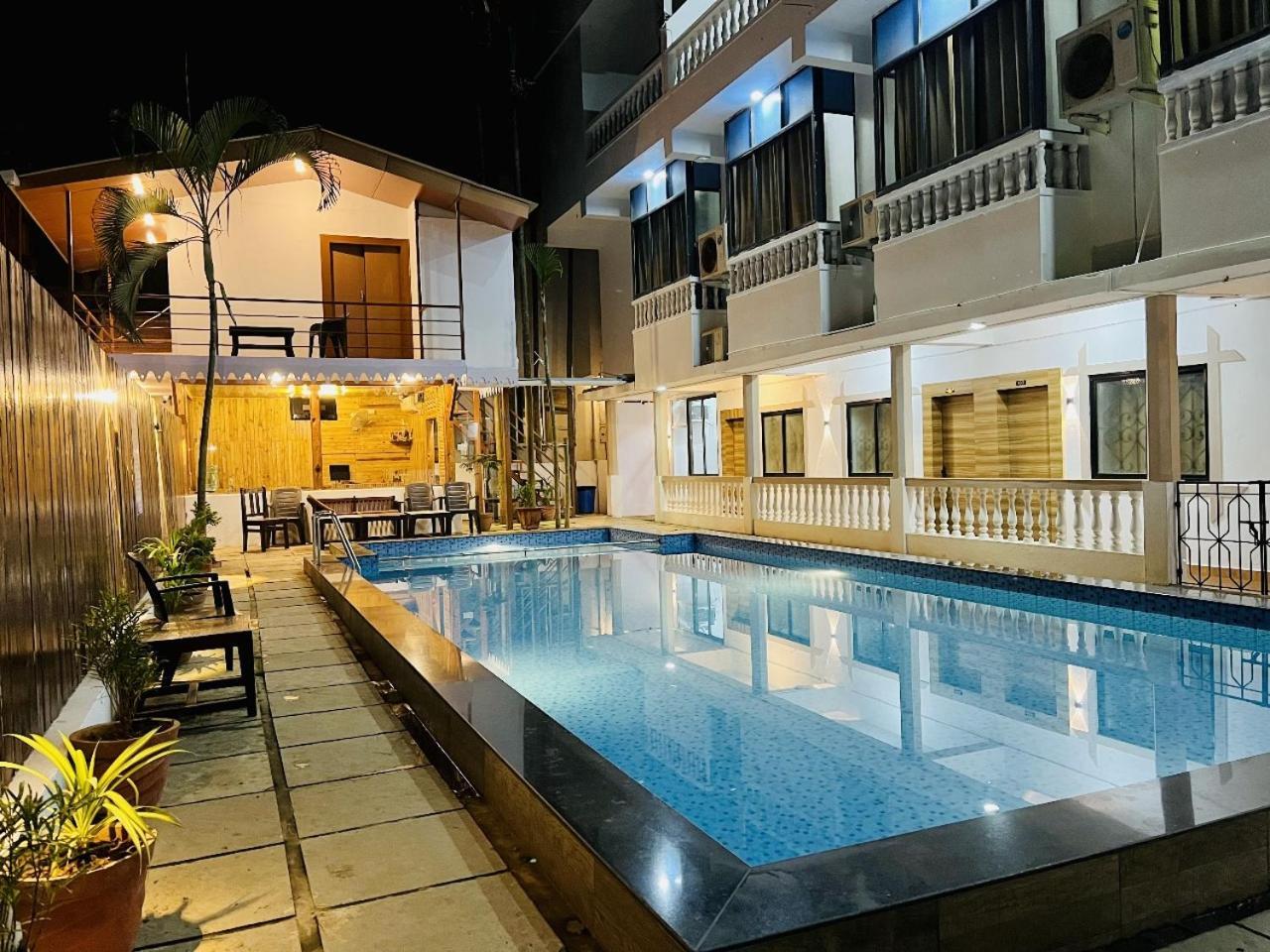 Hotel Pleasure Inn Near Turtle Beach Morjim Manage By Ld Group Of Hospitality Eksteriør bilde